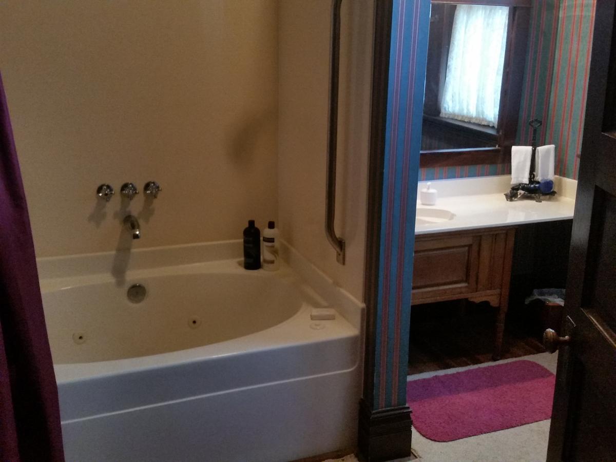 Spahn House Bed And Breakfast Senatobia ภายนอก รูปภาพ